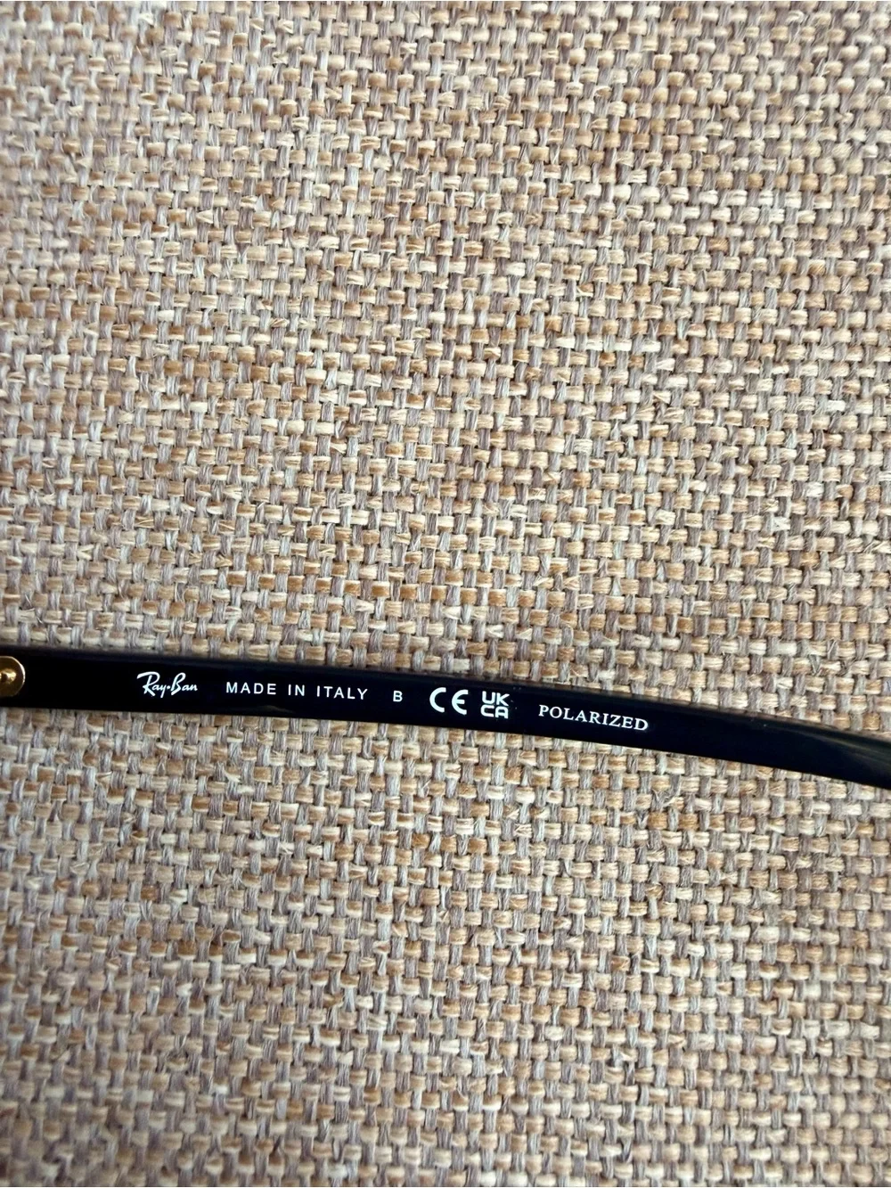 Ray-Ban RB3016 Clubmaster Polarized Black Gold Sunglasses New Unused